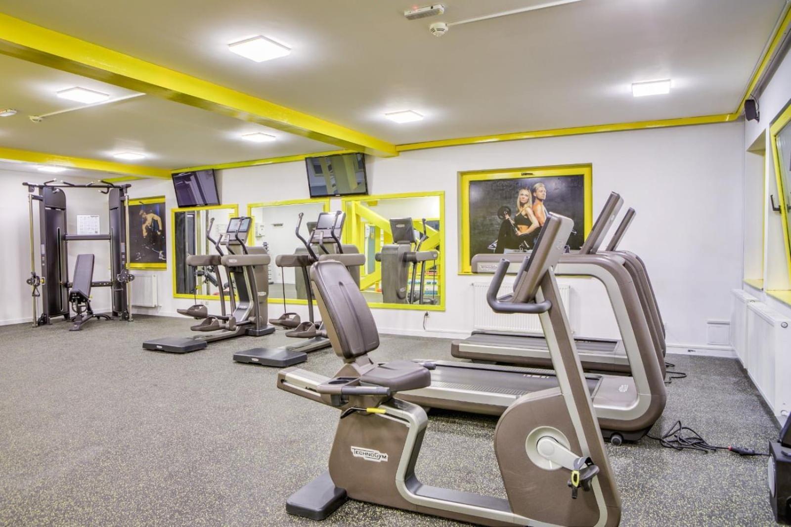 Alpin Aparthotel 2302 Пояна Брашов Екстериор снимка