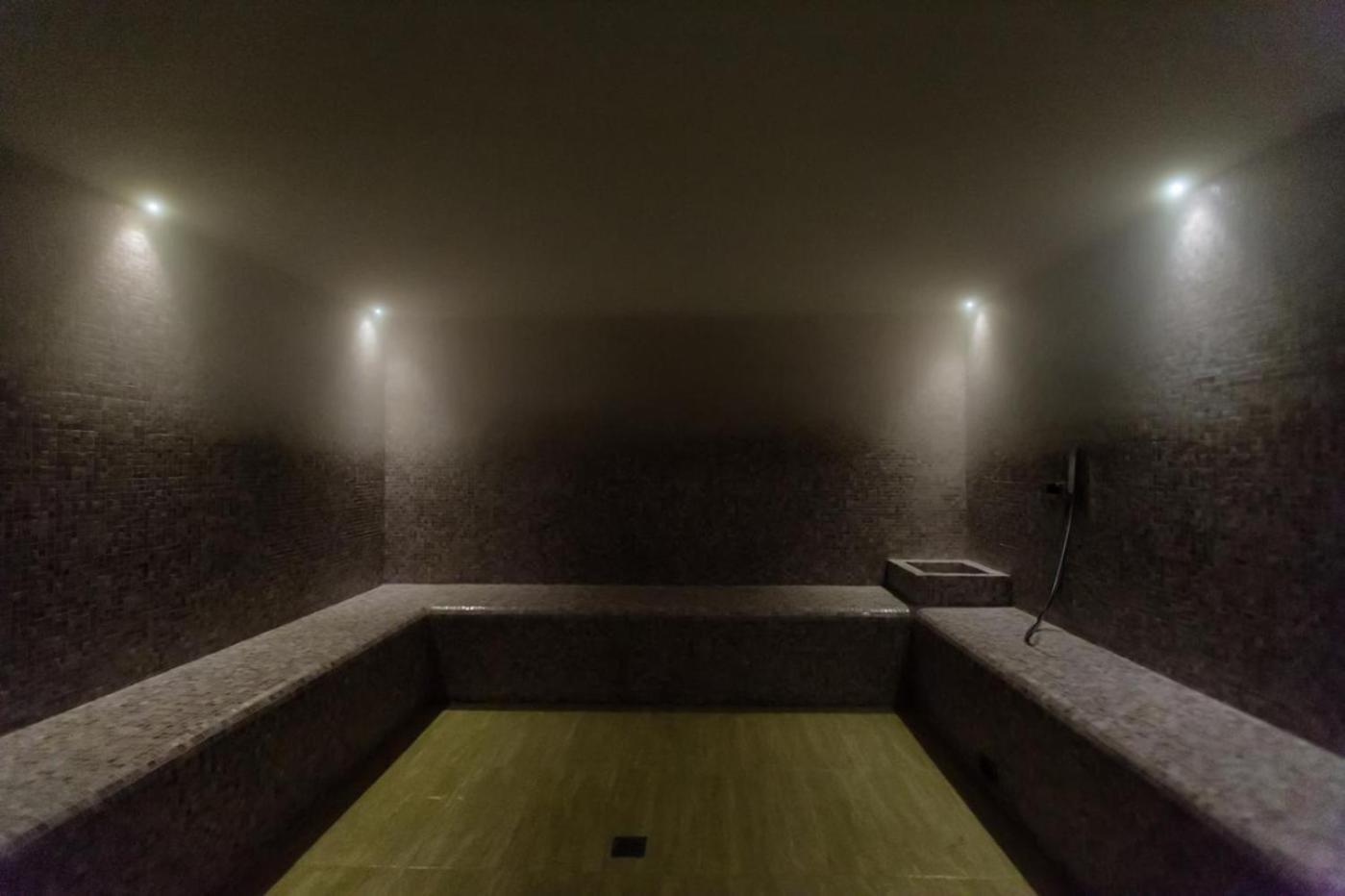 Alpin Aparthotel 2302 Пояна Брашов Екстериор снимка