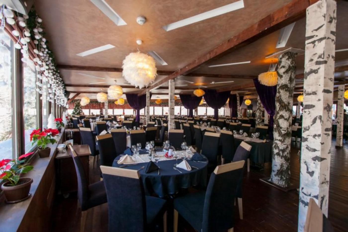 Alpin Aparthotel 2302 Пояна Брашов Екстериор снимка
